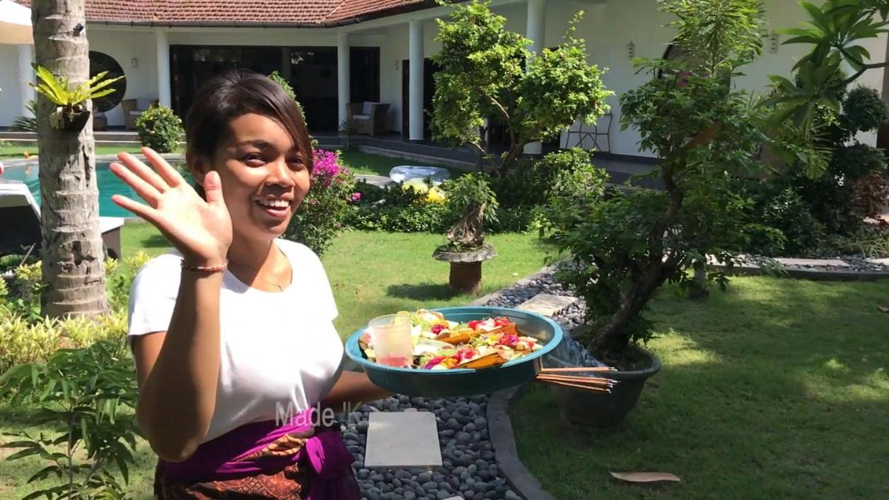 Rizki * Candi Dasa (Bali)